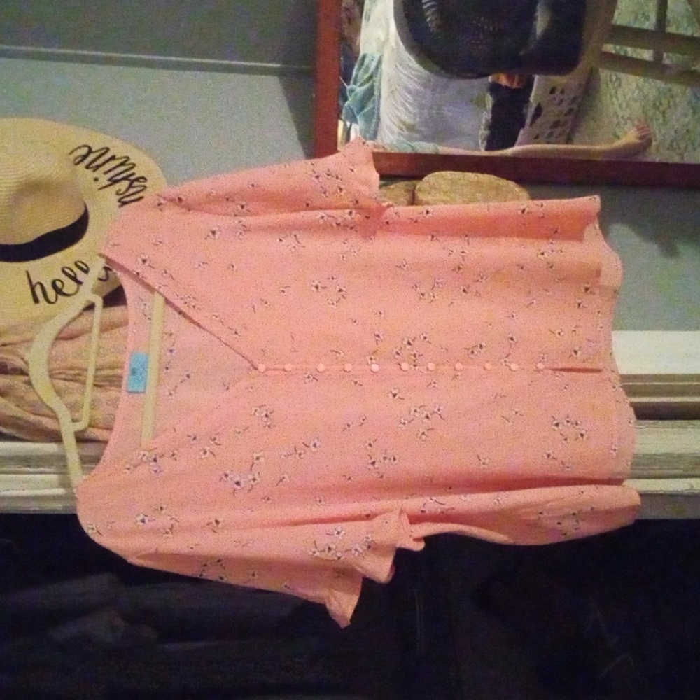 CeCe XXL Button Blouse